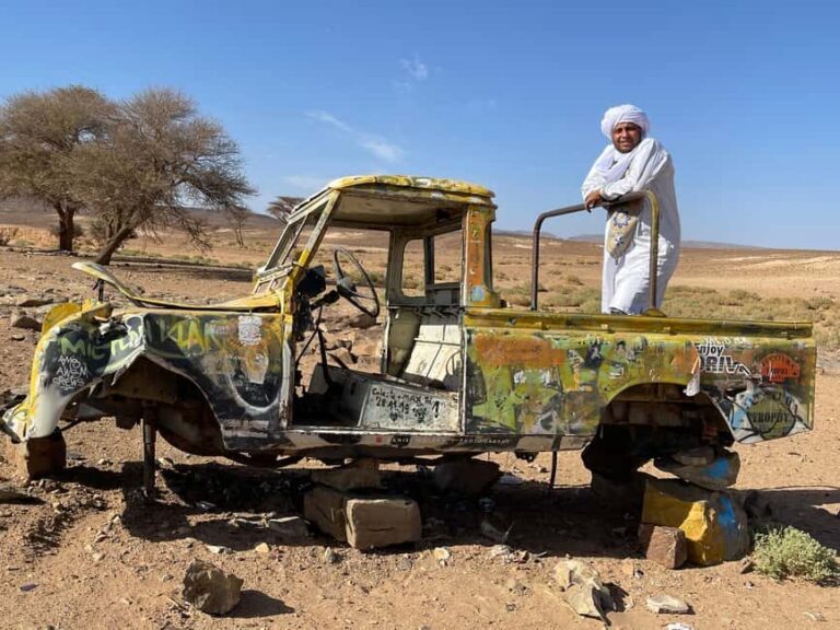 From Zagora: Full Day Desert Trip to Erg chigaga & 4x4 tour - The Authentic Berber Lunch Experience