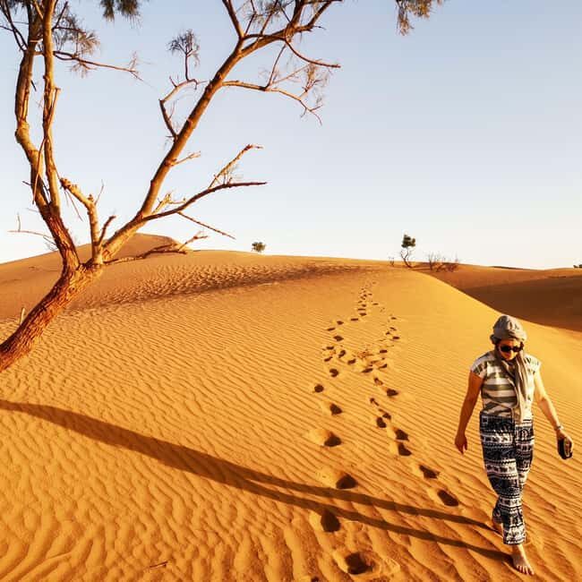 From Zagora: Overnight Desert Tour to Erg Chigaga Camel ride - Exploring M’Hamid and the Oasis