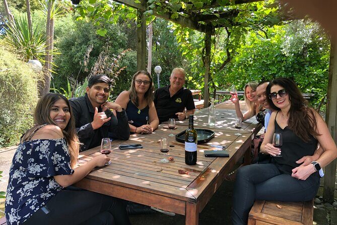Full-Day Wine Tasting Tour in Auckland with 3-Course Vineyard Lunch - The Vineyard Lunch: A Highlight of the Day
