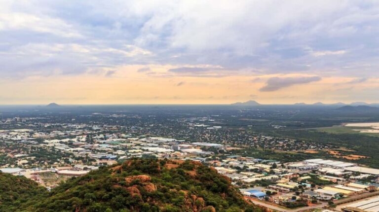 Gaborone: Kgale Hill Hike and Gourmet Picnic Experience - Exploring Gaborone’s Iconic “Sleeping Giant”