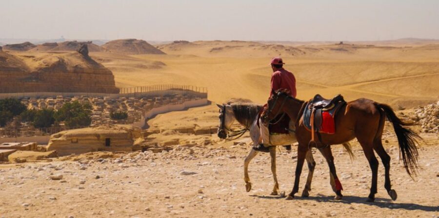 Giza: Arabian Horse Tour Around the Giza Pyramids - What to Expect on the Tour