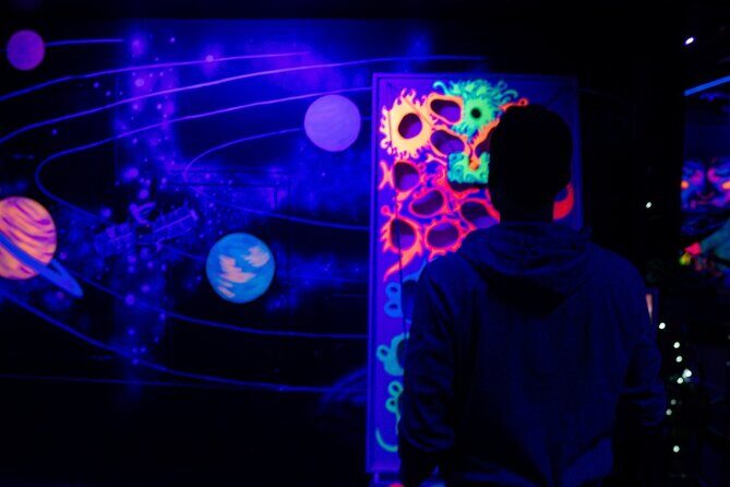 Glow in the Dark Mini Golf in Queenstown - The Experience: What’s on Offer at PuttNGlow