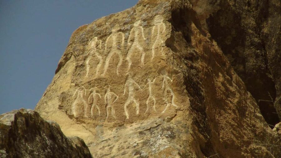 Gobustan and Mud Volcanoes Tour - Full Review: Exploring the Best of Gobustan and Mud Volcanoes
