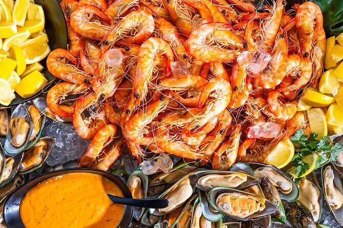 Gold Coast Buffet Lunch Sightseeing Cruise - Practical Details
