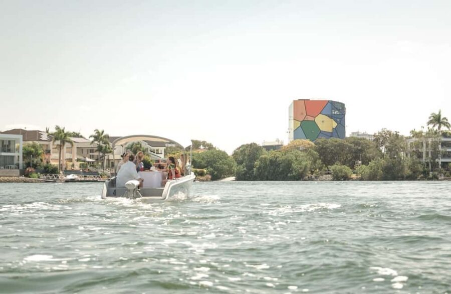 Gold Coast: Electric Picnic Boat Rental From Isle of Capri - The Experience: What You Can Expect