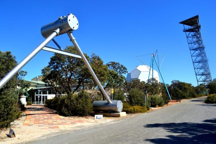 Gravity Discovery Centre: Day Visit Admission Ticket - Who Will Love This Experience?