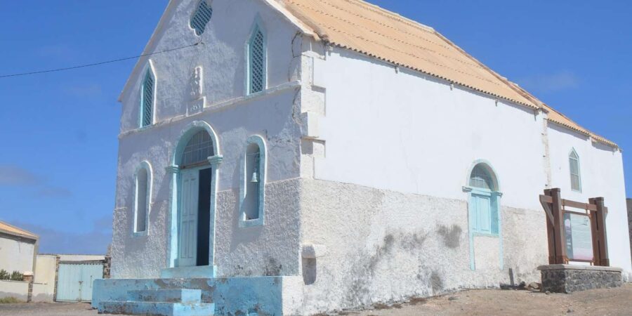 half-day all-inclusive excursion Salinas, Shark Bay Blue Eye - Transportation, Pricing, and Practicalities