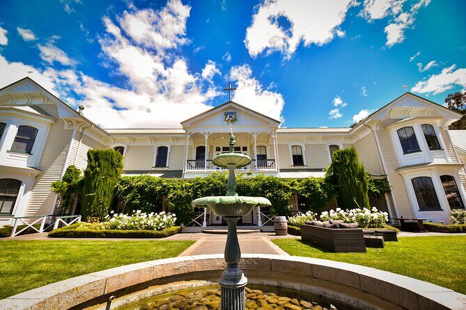 Hawke's Bay Historic Wineries Tour - Featuring NZ oldest Winery - Exploring Historic Taradale and Scenic Countryside