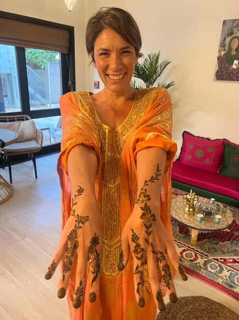 Henna Experience in Khasab - The Value and Cost of the Henna Experience