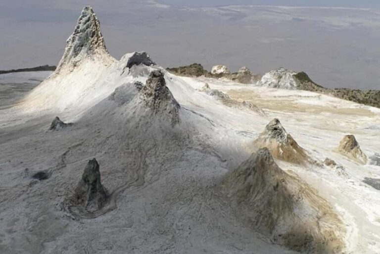 Hike Mount Oldonyo Lengai. "god's Mountain" - An In-Depth Look at the Experience