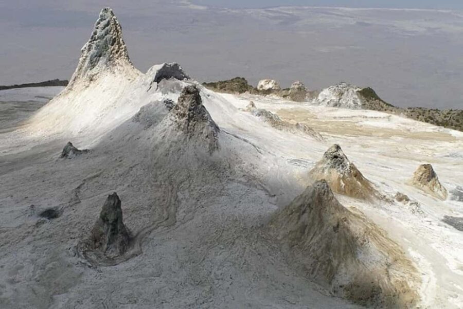 Hike Mount Oldonyo Lengai. "god's Mountain" - An In-Depth Look at the Experience