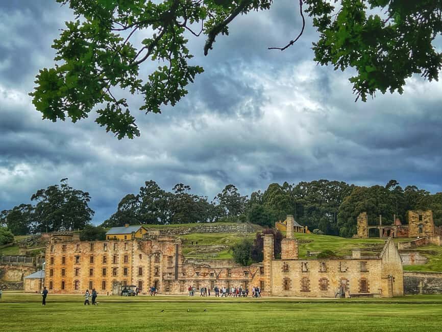 Hobart: Port Arthur, Harbor Cruise and Isle of the Dead Tour - Analyzing the Experience: What to Expect from the Tour