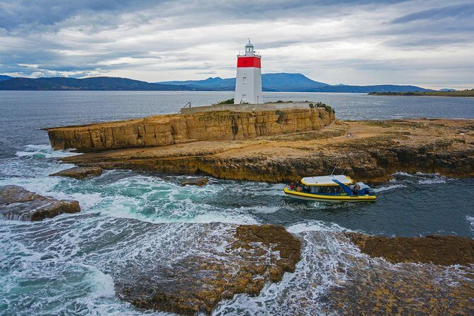 Hobart Sightseeing Cruise including Iron Pot Lighthouse - The Experience and Its Value