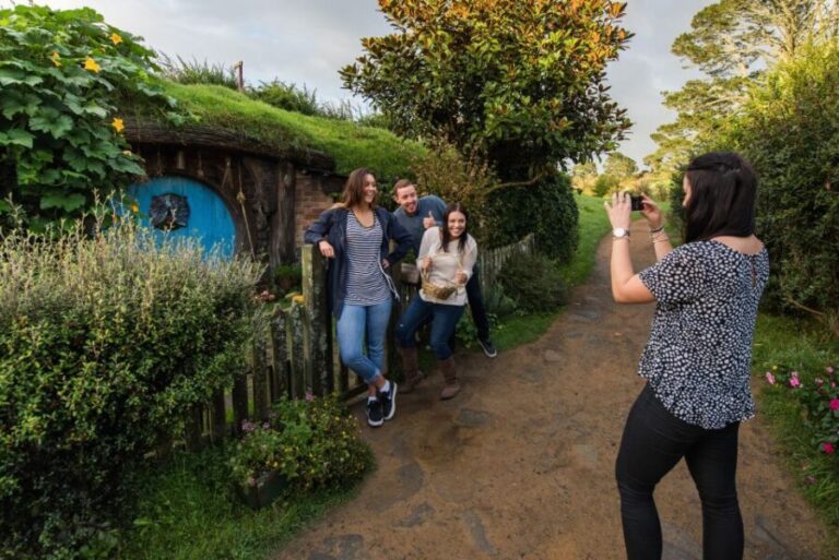 Hobbiton Movie Set & Rotorua Premium Day Tour from Auckland - Why This Tour Offers Great Value
