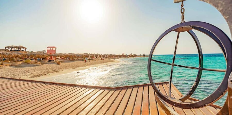 Hurghada: Giftun Islands w/ Snorkeling & Opt Semi-Submarine - Snorkeling: Up Close with Red Sea Marine Life
