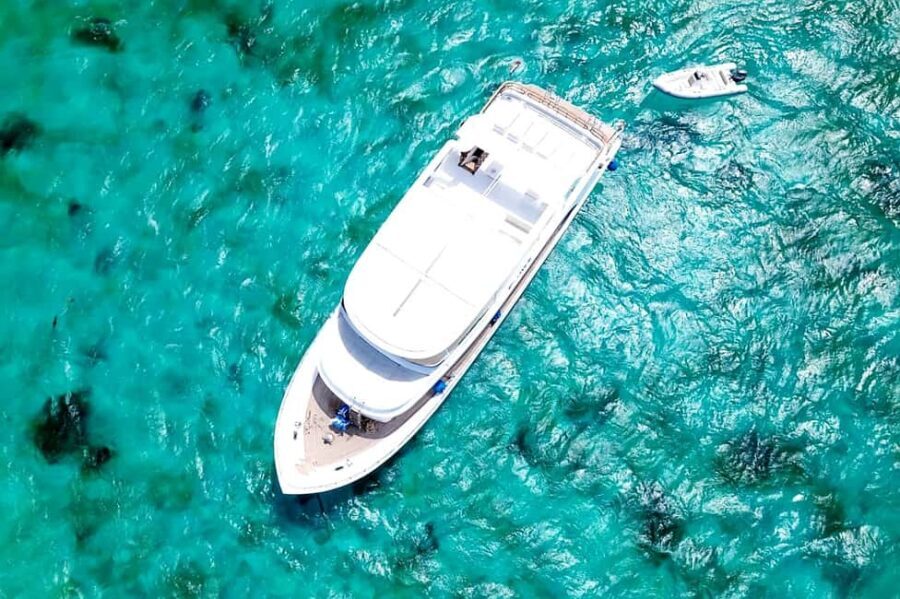 Hurghada: Luxury Private Yacht Trip with Lunch & Activities - Authentic Experiences and Guest Feedback
