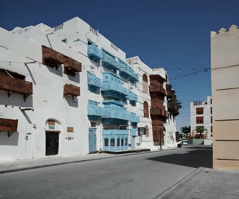 Jeddah: Al-Balad Old Town Historical City Guided Tour - Practical details and considerations