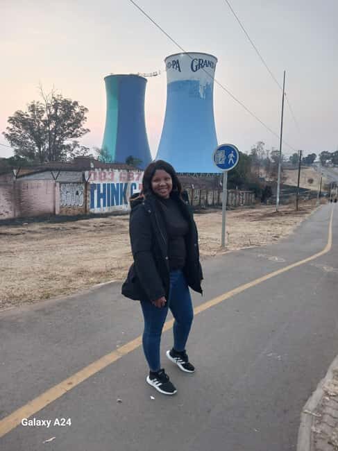 Johannesburg: City Highlights Tour w/ Apartheid Museum Entry - Constitutional Hill and the Journey from Oppression to Democracy