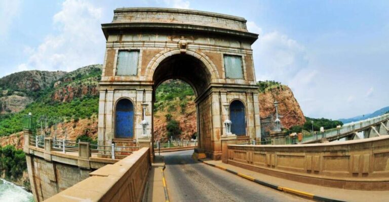 Johannesburg: Private Walking Tour with a Local - Guides You Can Expect to Meet