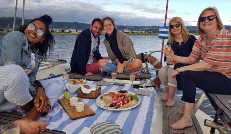 Knysna Sunset Sailing Cruise with Light Dinner and Wine - What’s Included and What’s Not