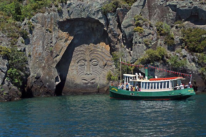 Lake Taup Mori Rock Carvings Scenic Cruise aboard Ernest Kemp - What’s Included in the Experience?