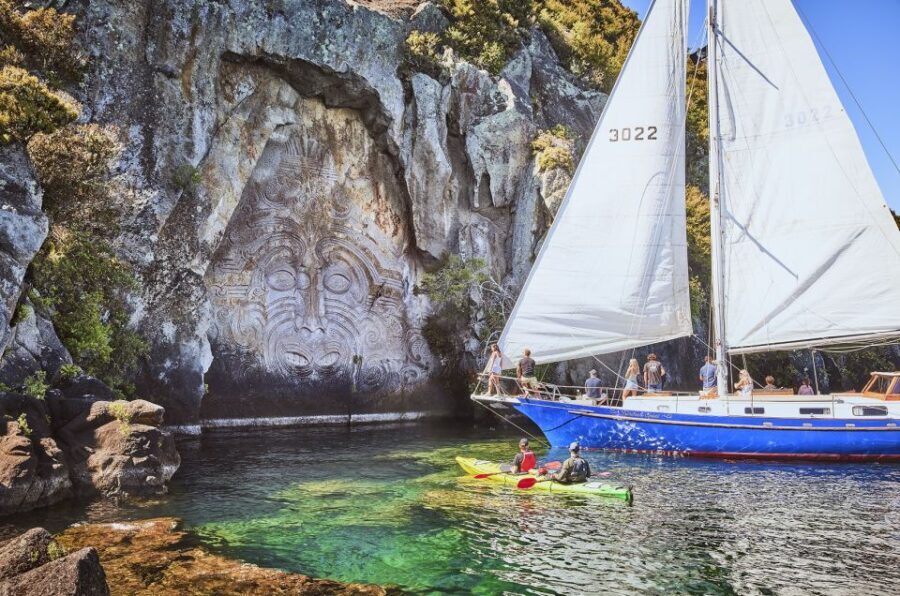 Lake Taupo: Sailboat Trip to the Maori Rock Carvings - Detailed Breakdown of the Itinerary