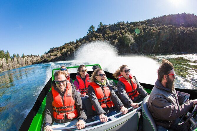 Lakeland Jet Boat Adventure - Clutha River - What We Love About This Experience