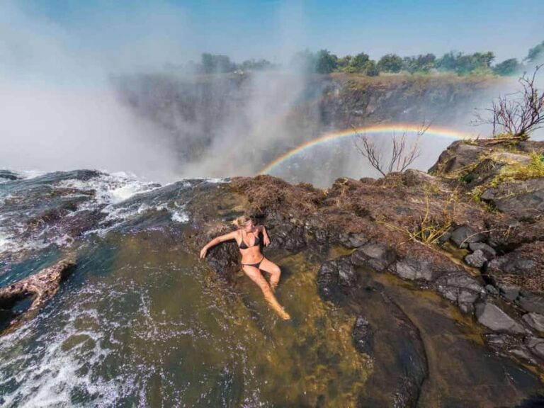 Livingston : devils pool/Angel's pool private group tour - What to Expect from the Tour
