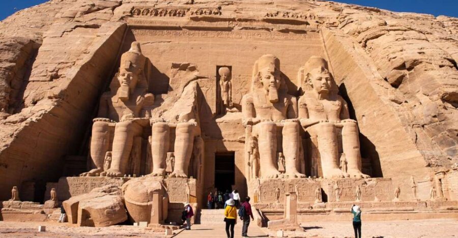 Luxor: Abu Simbel Temple Private Guided Day Trip with Lunch - Authentic Experiences from Reviewers