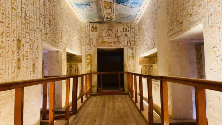 Luxor: East and/or West Banks Guided Tour with Lunch - Practical Tips for Your Tour Day