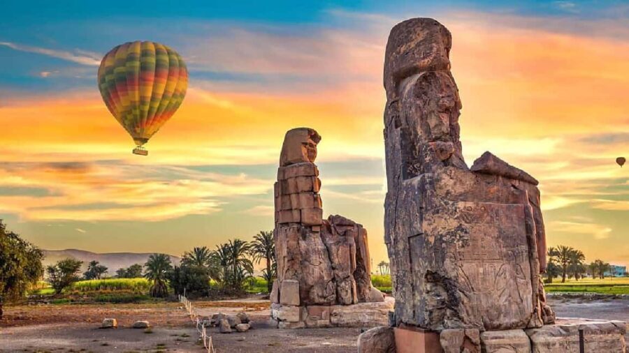Luxor: West Bank Hot Air Balloon Ride with Hotel Transfers - What You Can Expect During the Flight