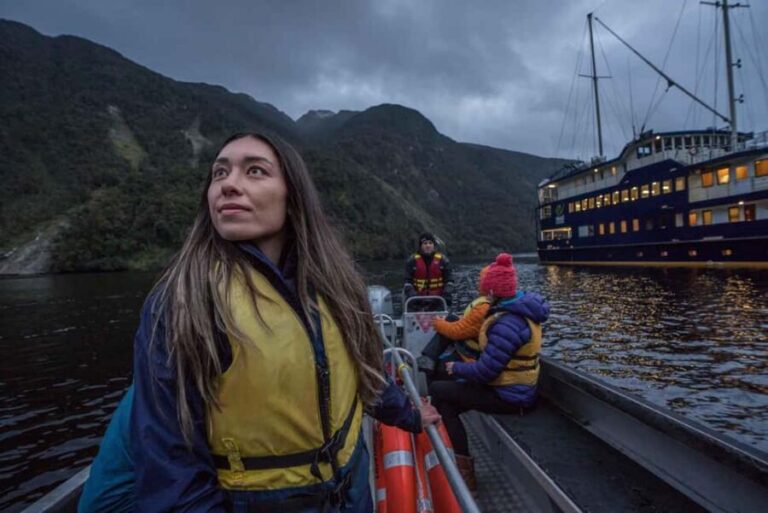 Manapouri: Doubtful Sound Overnight Cruise (2 Nights) - Arriving at Deep Cove and Boarding the Fiordland Vessel