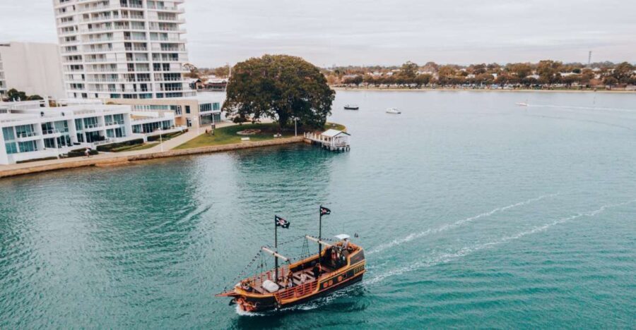 Mandurah Pirate Cruise - Discovering the Mandurah Waterways