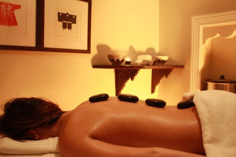 Marrakech: 3H Traditional Hammam & Massage & Hotel Pick up - The Realities of the Experience: Pros and Cons