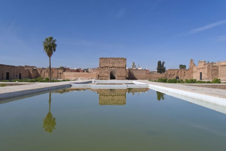 Marrakech: Bahia Palace, Saadian Tombs, & Koutoubia Mosque - Saadian Tombs: Royal Resting Place Rediscovered