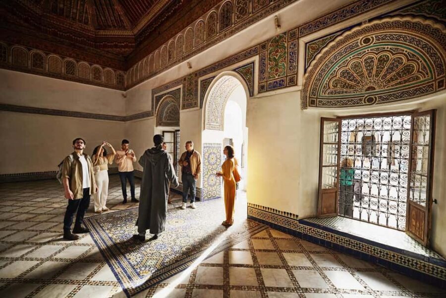 Marrakech: Bahia Palace, Saadian Tombs & Top Highlights Tour - Discovering Marrakech’s Jewish Heritage and Local Life