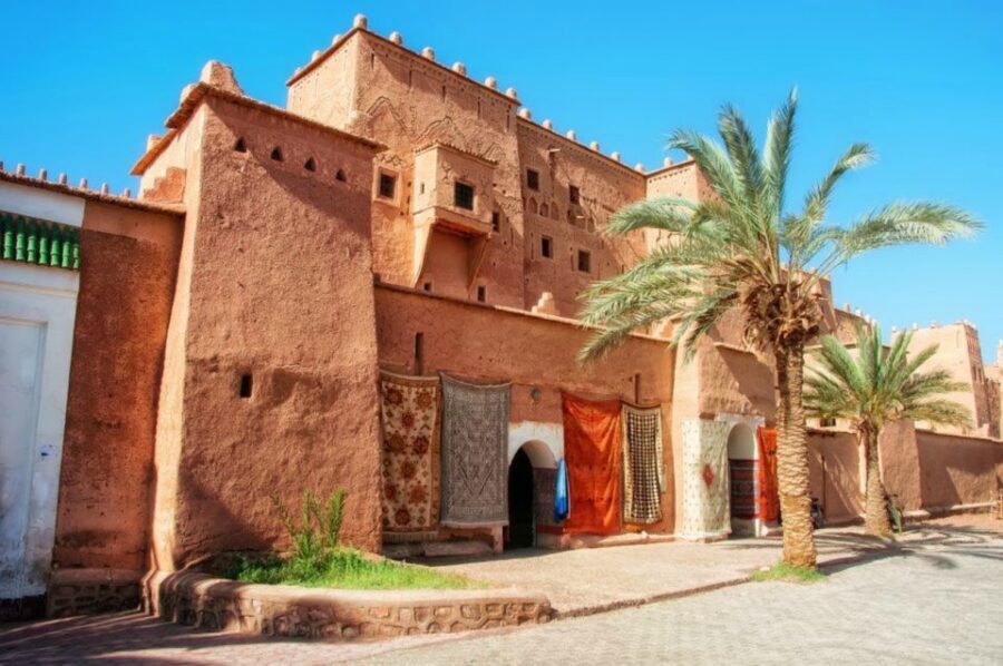 Marrakech to Ouarzazate: Day Trip to Kasbah Ait Ben Haddou - Transportation and Group Dynamics