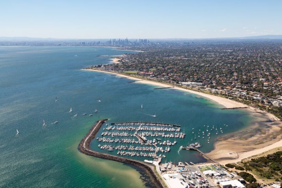 Melbourne: Brighton Beach Boxes Private Helicopter Flight - The Value of a Short but Spectacular Flight