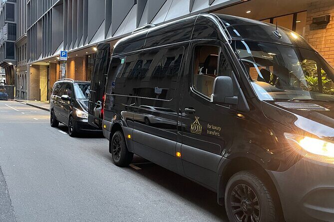 Melbourne CBD Transfer to MEL Airport Private Van Hire - What About the Experience?