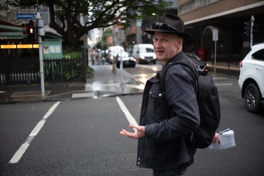Melbourne: Gangsters, Brothels and Lolly Shops Tour - Why This Tour Works