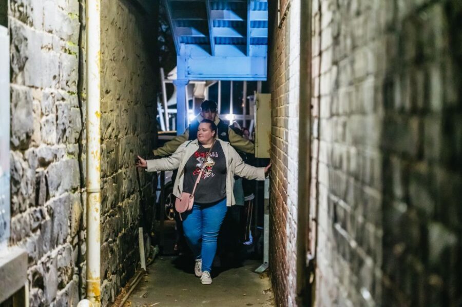 Melbourne: Ghosts of Williamstown Guided Ghost Walking Tour - Who Should Consider This Tour