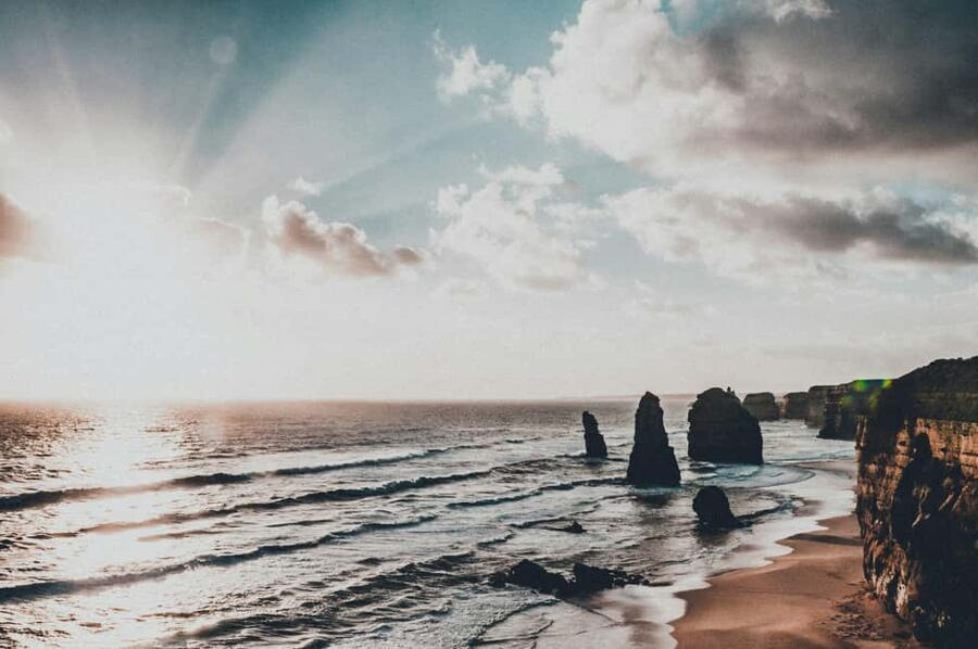 Melbourne: Great Ocean Road Adventure with Iconic Stops - Transportation and Group Dynamics