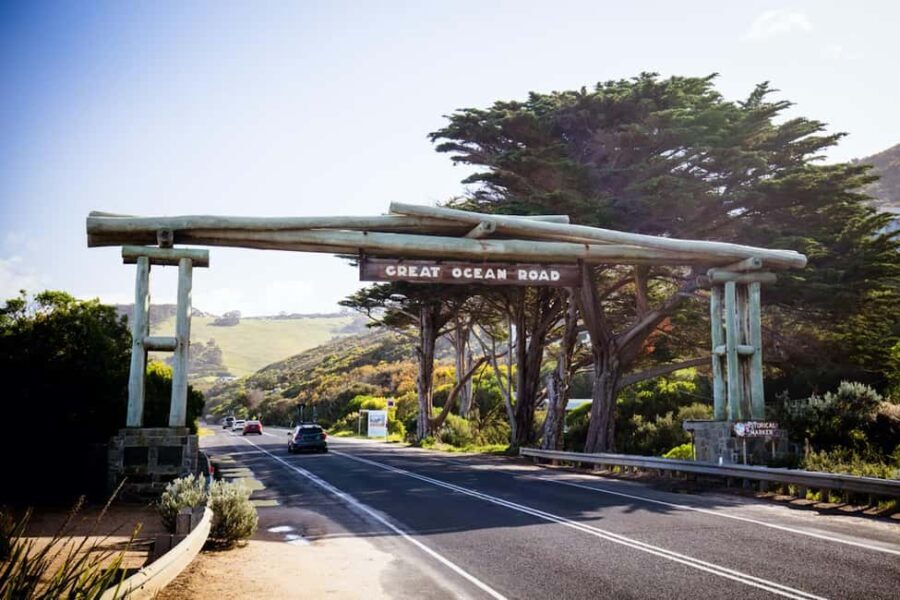 Melbourne: Great Ocean Road to 12 Apostles via the Coastline - Overall Value and Experience Analysis