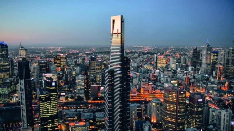 Melbourne: Skydeck and Altitude Dining Experience - A Closer Look at the Skydeck