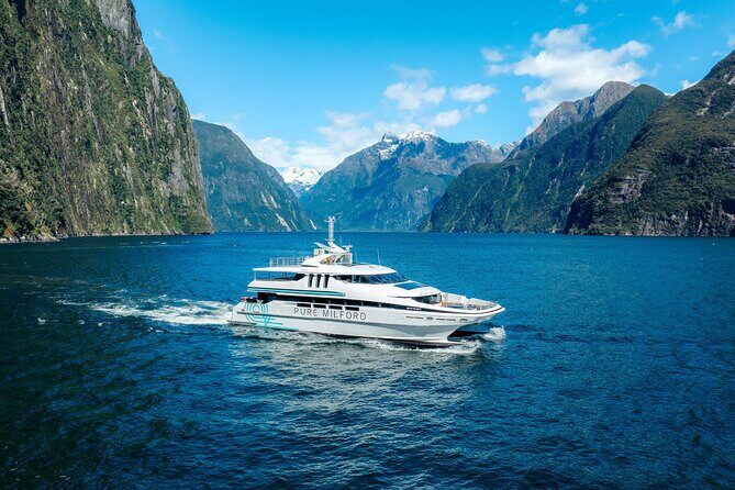 Milford Sound Cruise - The Itinerary: What Makes Each Stop Special
