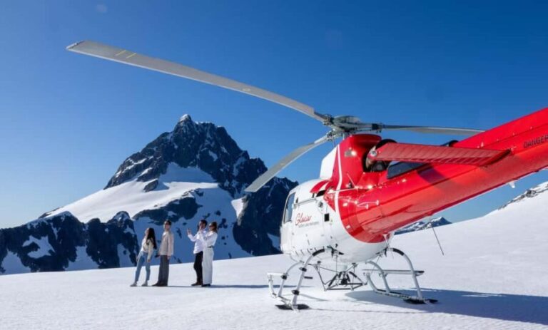 Milford Sound Extended Helicopter Flight & 3 Landings - A Detailed Look at the Milford Sound Helicopter & Landings Tour