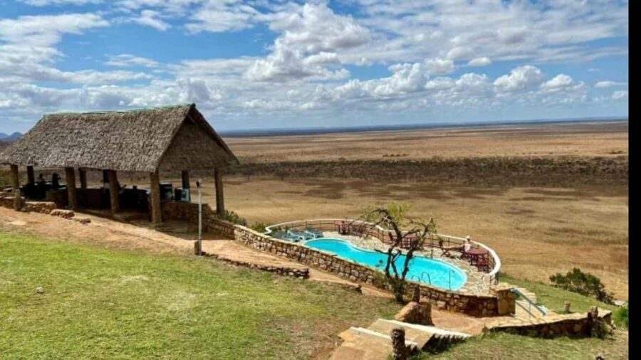 Mombasa/Diani: 2-Day Tsavo East National Park Safari - What Makes This Tour Stand Out?