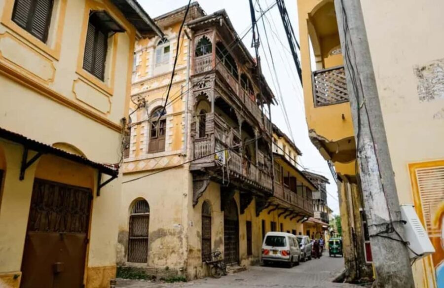 Mombasa: Historical Guided city tour. Old town, Fort Jesus - Practical Details and What to Expect