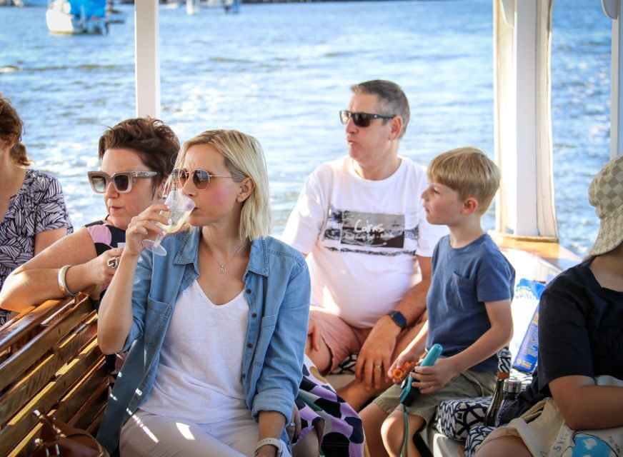 Mooloolaba: Canal Cruise with Commentary - The Onboard Experience