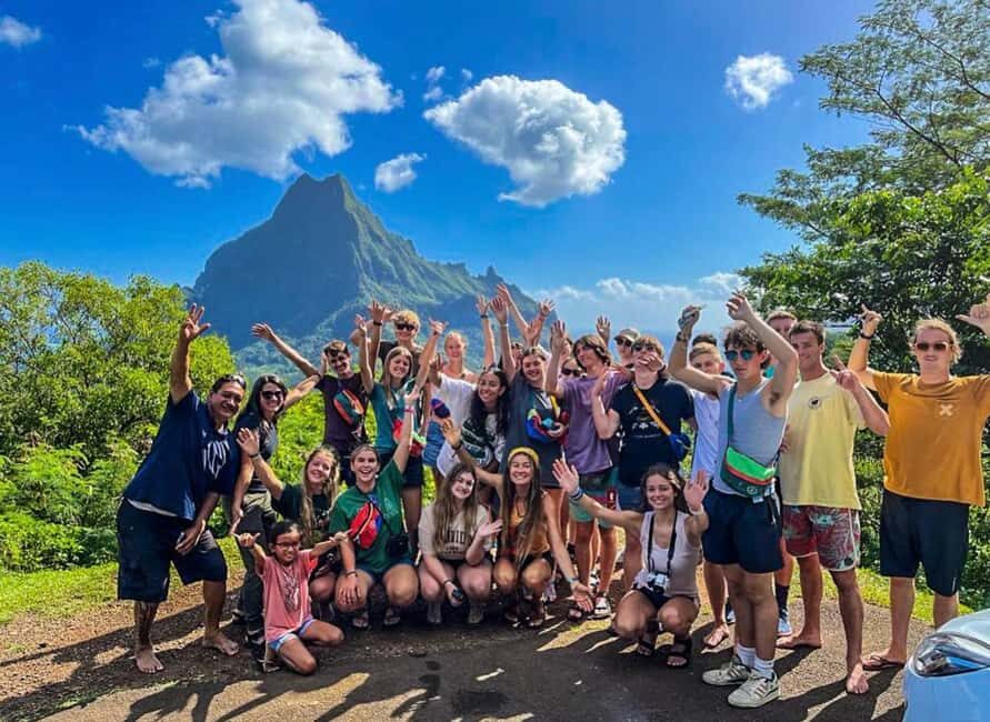 Moorea Cruise Ships: 4x4, Belvedere,Magic Mountain pineaple - The Itinerary in Detail